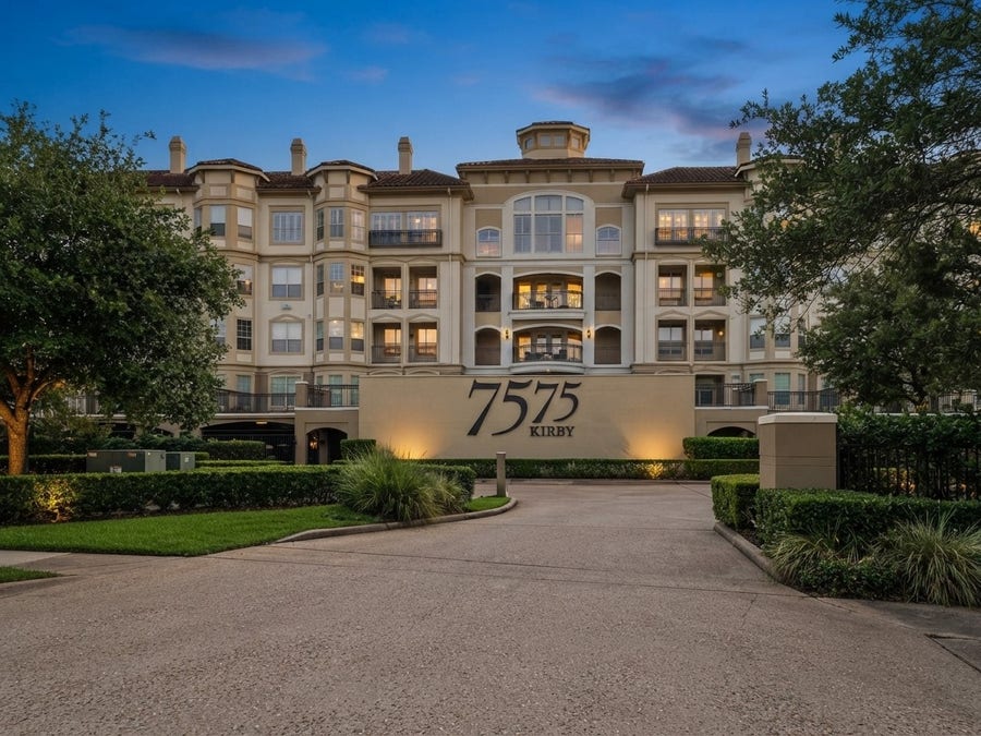 Property photo for 7575 Kirby Drive, #2320, Houston, TX