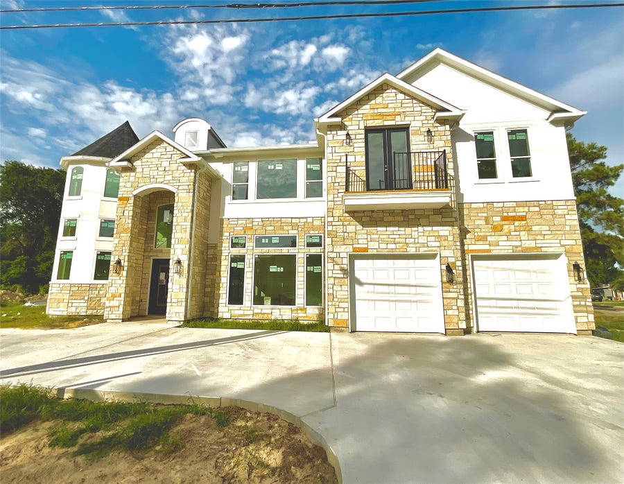 Property photo for 9756 Westview Drive, Houston, TX