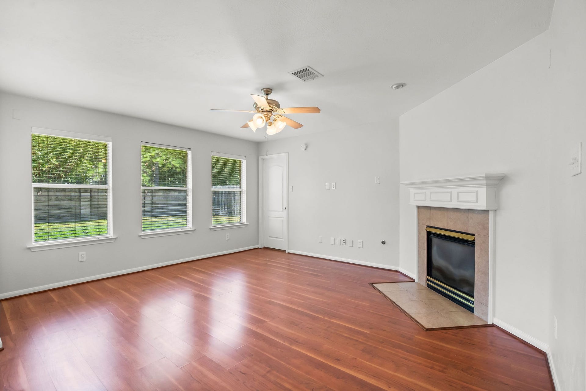 30235 Emerson Creek Drive, Spring, TX 77386 30235 Emerson Creek Drive, Spring, TX 77386