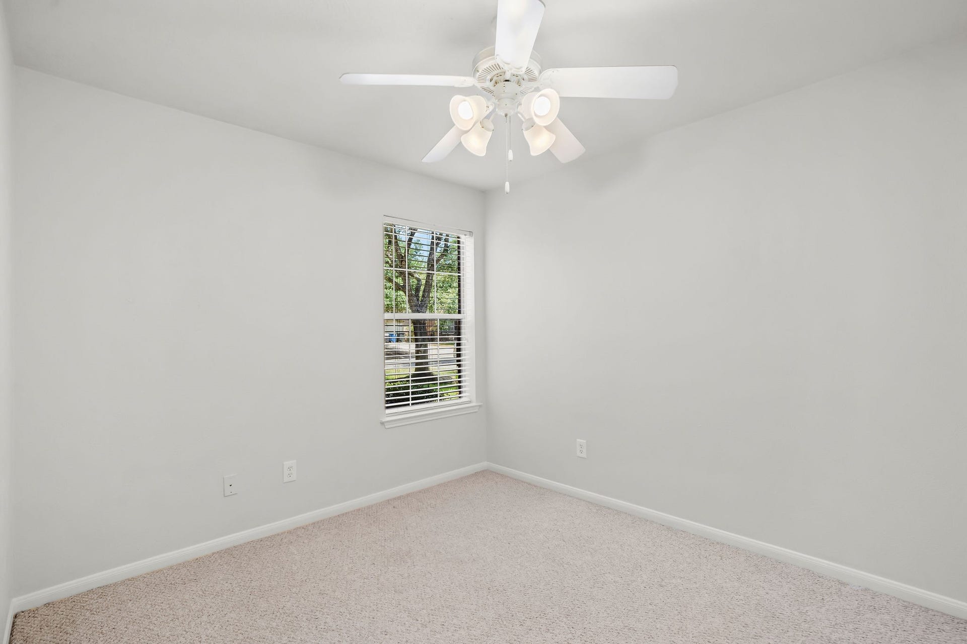 30235 Emerson Creek Drive, Spring, TX 77386 30235 Emerson Creek Drive, Spring, TX 77386