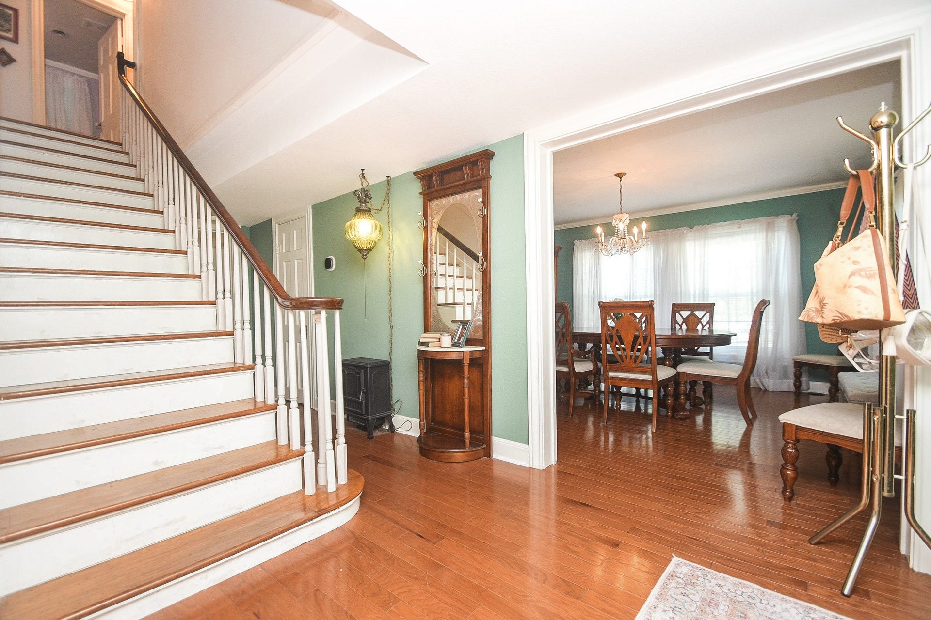 1118 E Cedar Street, Angleton, TX 77515 1118 E Cedar Street, Angleton, TX 77515