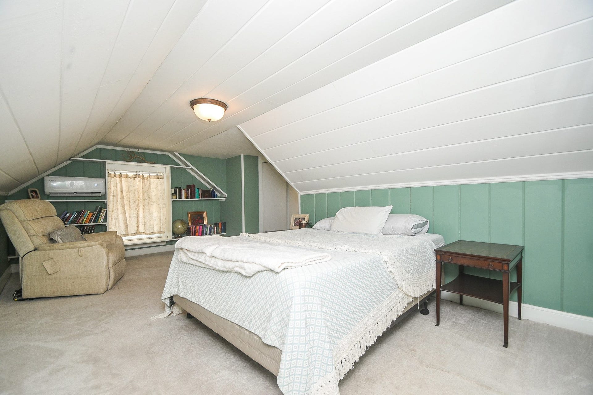 1118 E Cedar Street, Angleton, TX 77515 1118 E Cedar Street, Angleton, TX 77515