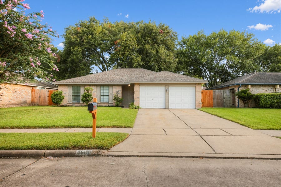 Property photo for 2514 Portland Drive, Richmond, TX