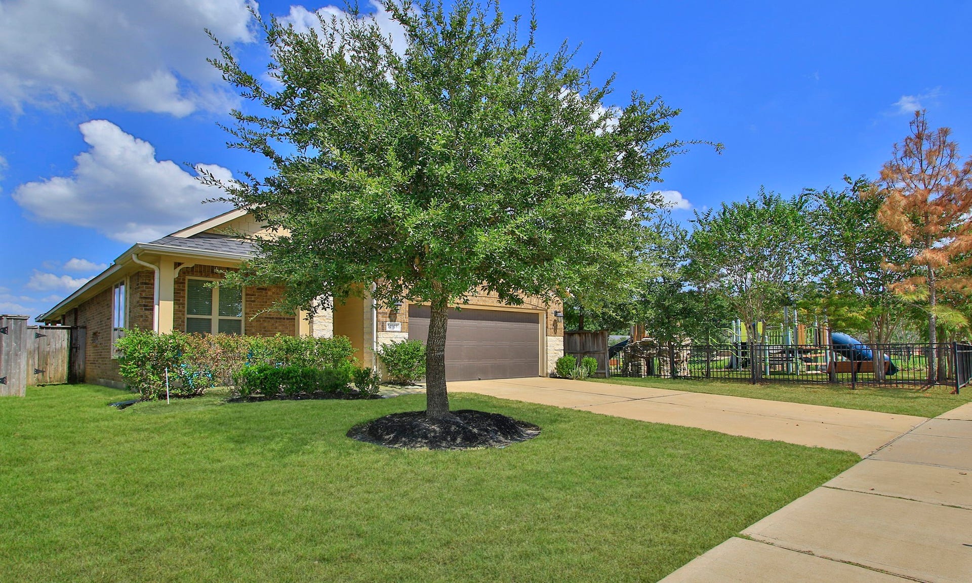 14918 Cutleaf Lane, Cypress, TX 77429