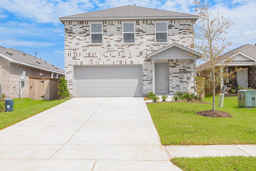 Property photo for 3150 Savannah Rose Drive, Angleton, TX