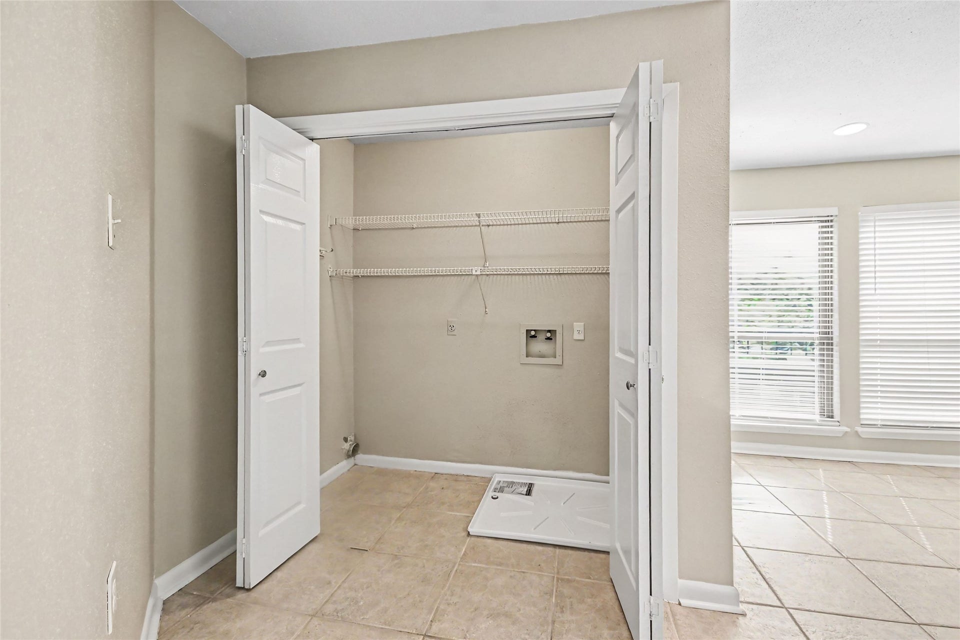 18222 Bal Harbour Drive, Houston, TX 77058 18222 Bal Harbour Drive, Houston, TX 77058