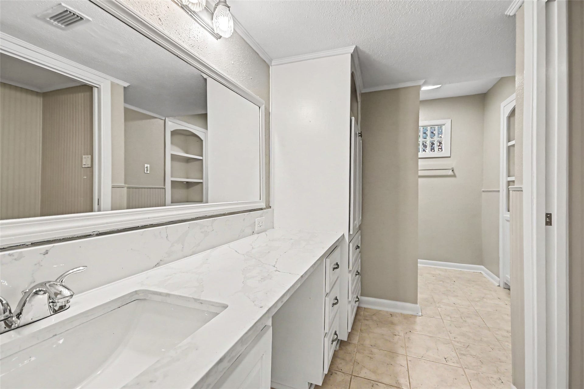 18222 Bal Harbour Drive, Houston, TX 77058 18222 Bal Harbour Drive, Houston, TX 77058