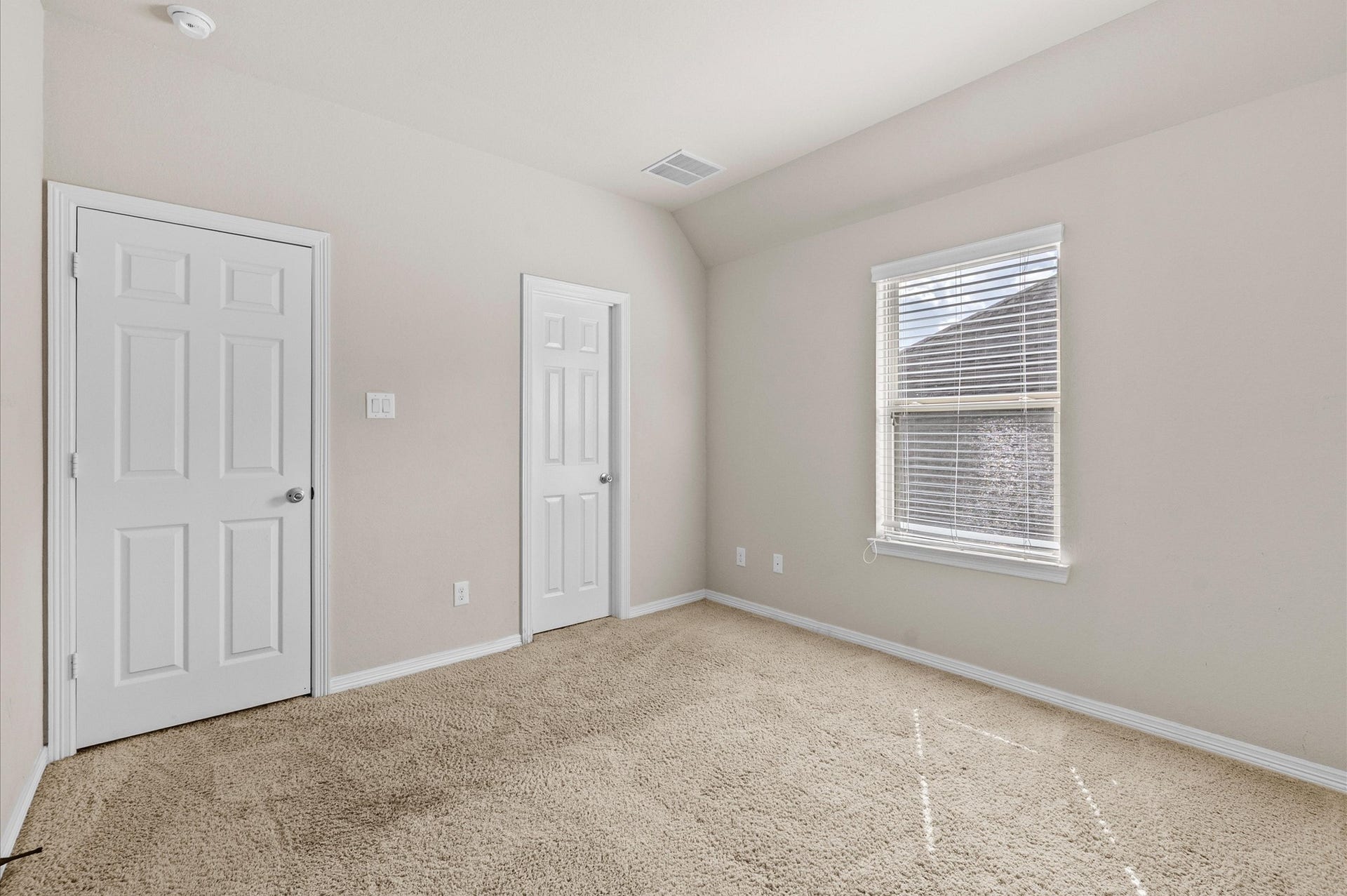 2827 Monarch Crossing, Missouri City, TX 77459 2827 Monarch Crossing, Missouri City, TX 77459