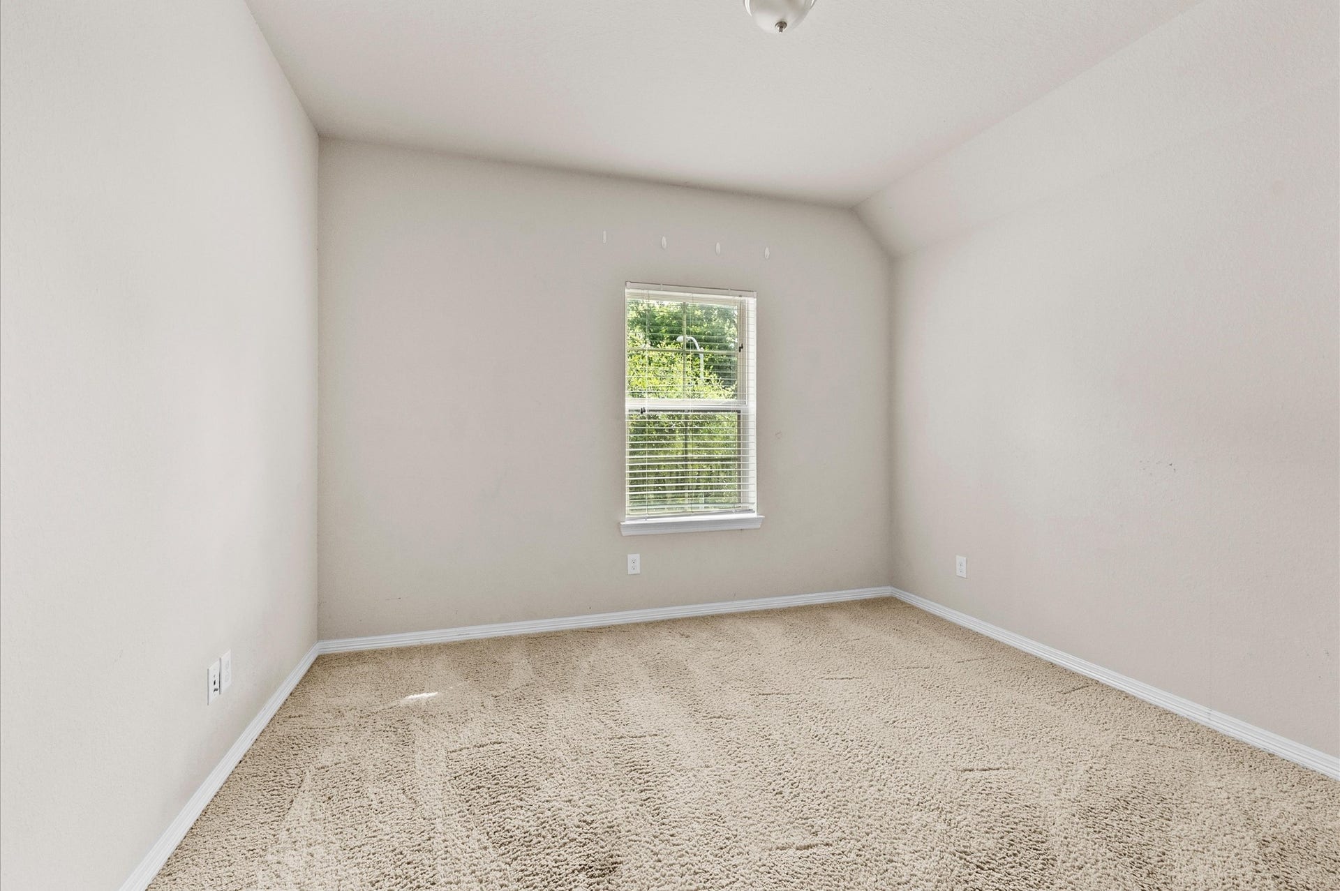 2827 Monarch Crossing, Missouri City, TX 77459 Bedroom