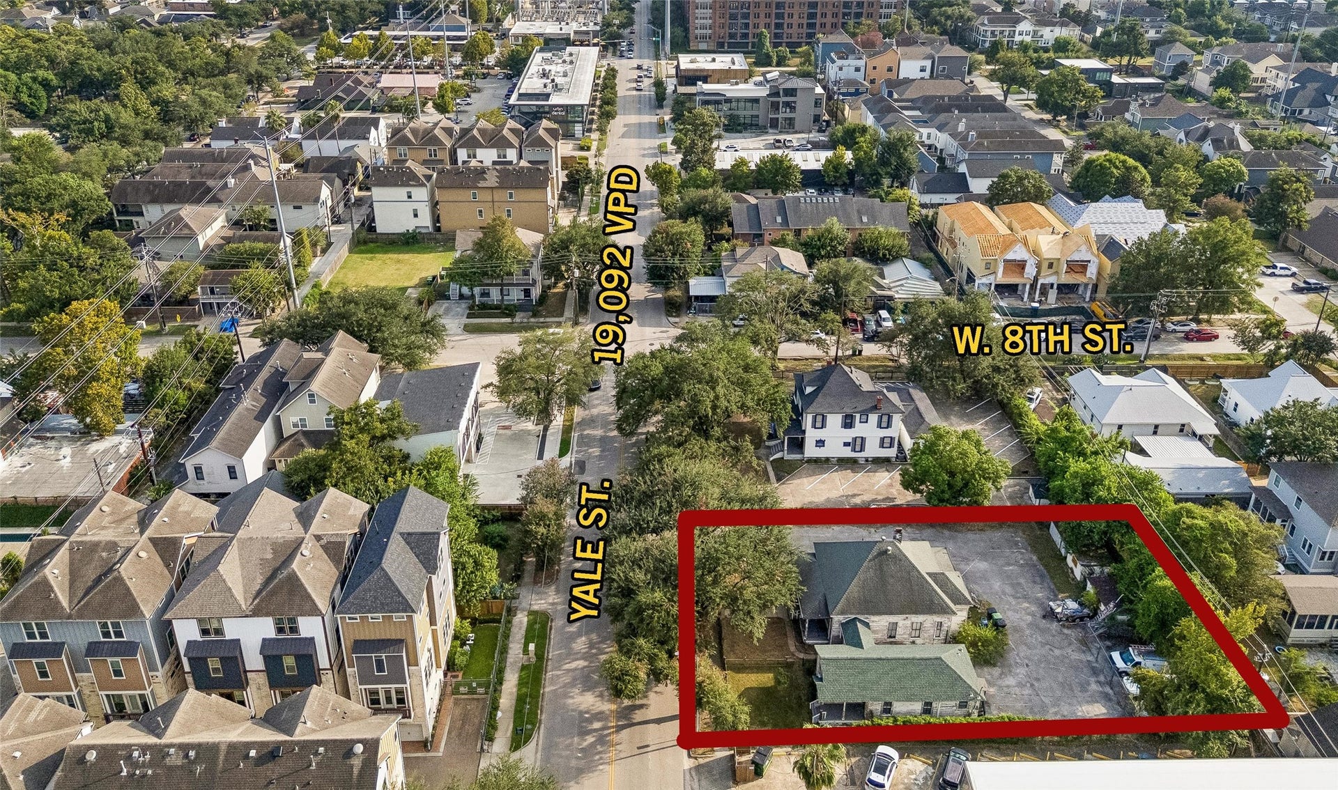 811 Yale Street, Houston, TX 77007 811 Yale Street, Houston, TX 77007