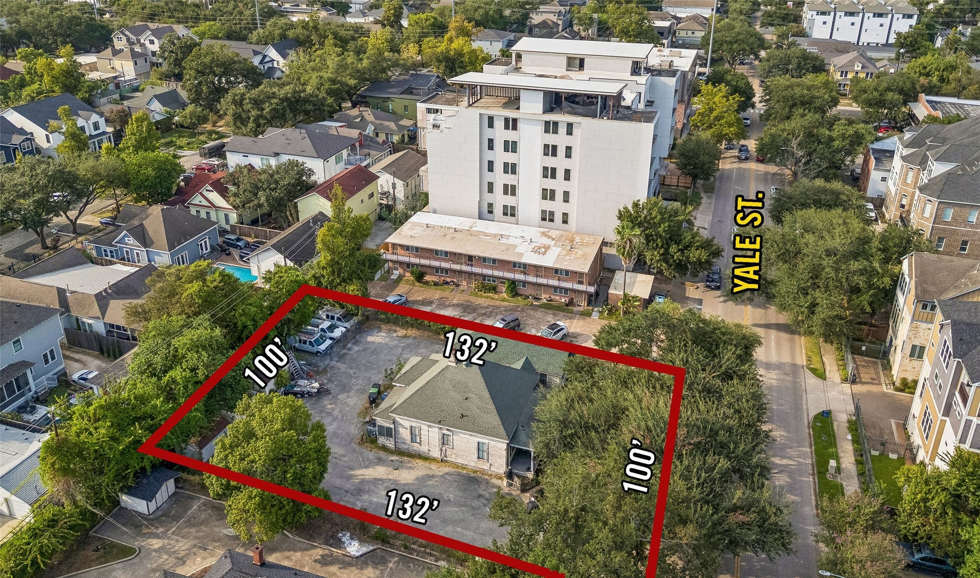 811 Yale Street, Houston, TX 77007 811 Yale Street, Houston, TX 77007