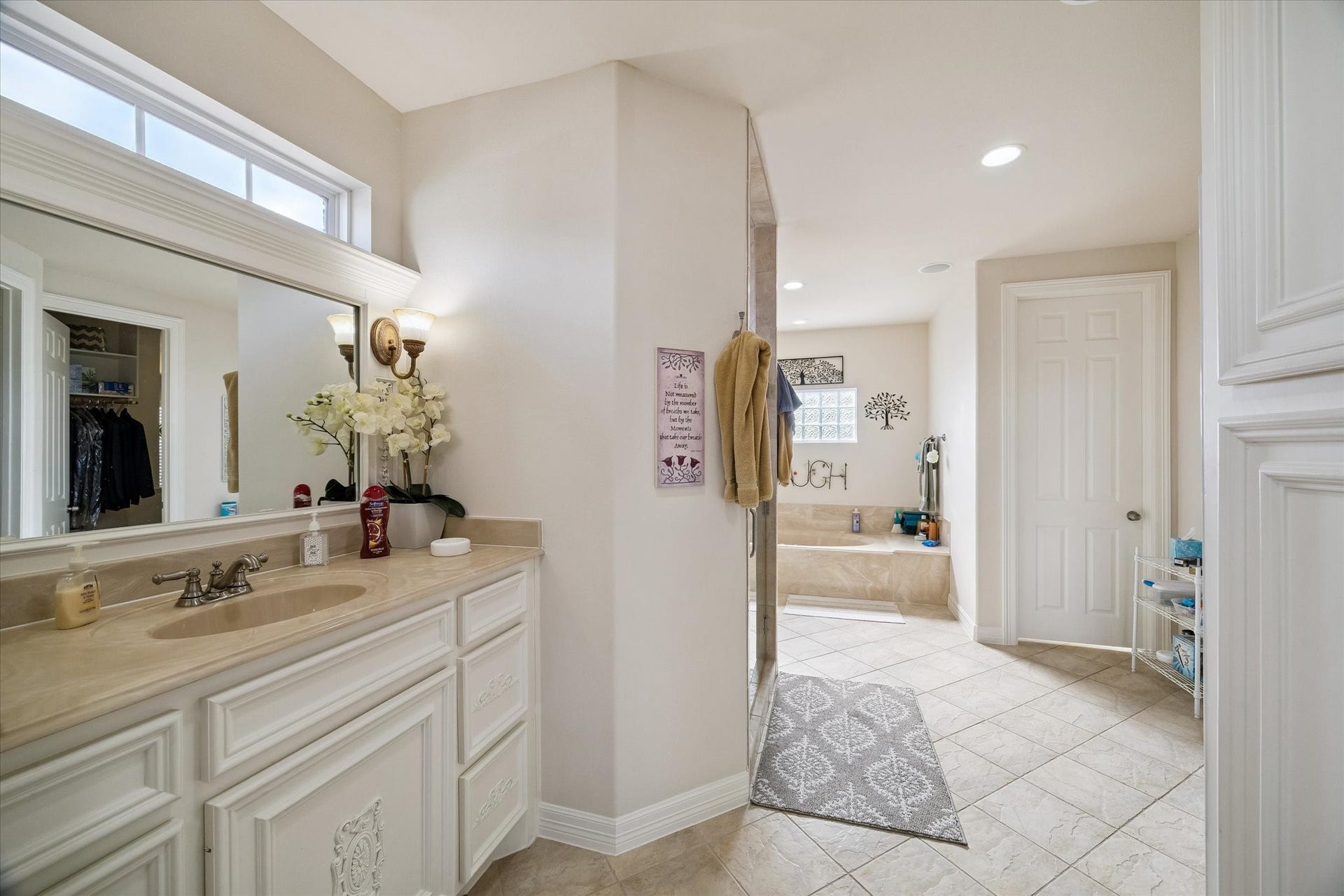 3912 Roseneath Drive, Houston, TX 77021