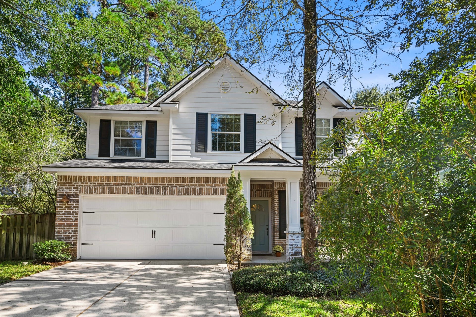 39 S Crisp Morning Circle, The Woodlands, TX 77382