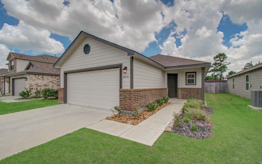 Property photo for 2030 Brixham Bluff Lane, Spring, TX