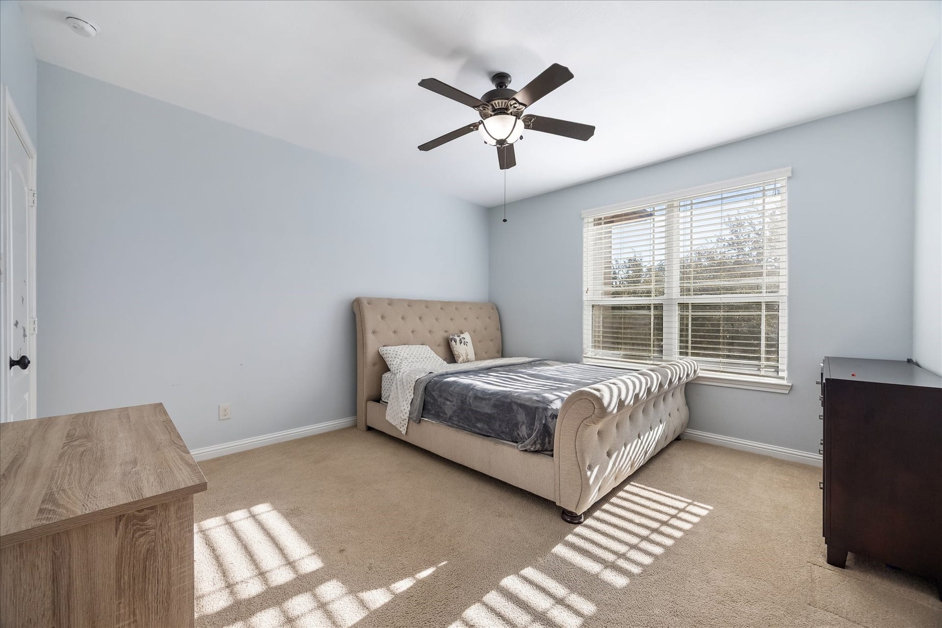 6119 Apple Bluff, Sugar Land, TX 77479 6119 Apple Bluff, Sugar Land, TX 77479