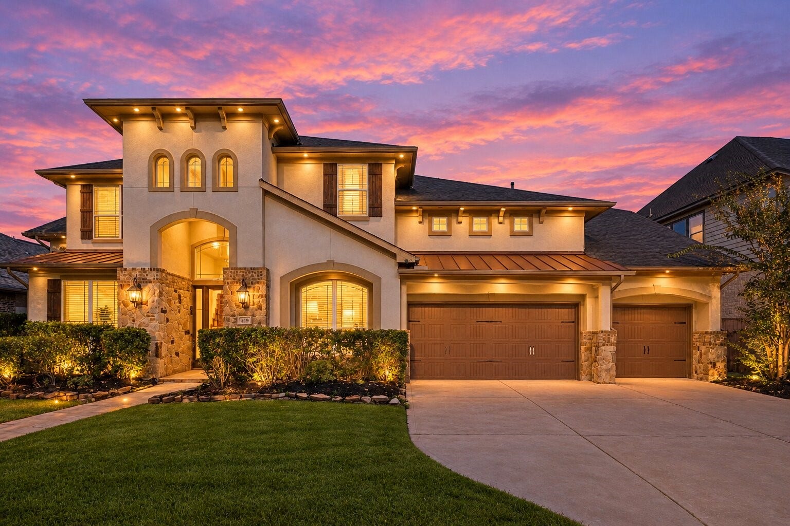 6119 Apple Bluff, Sugar Land, TX 77479 The Aida Younis Team presents 6119 Apple Bluff in Riverstone!