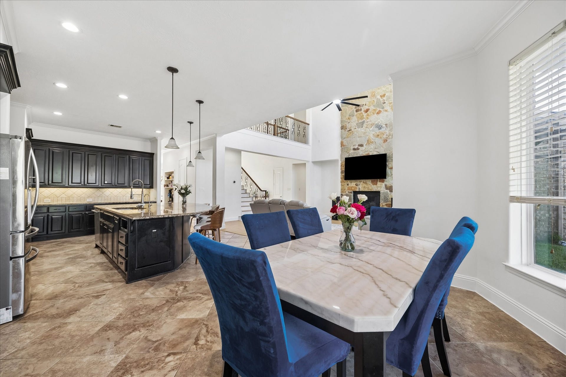 6119 Apple Bluff, Sugar Land, TX 77479 6119 Apple Bluff, Sugar Land, TX 77479