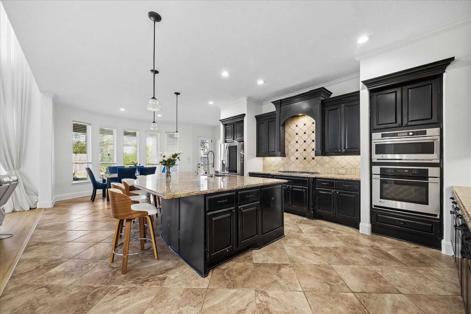 6119 Apple Bluff, Sugar Land, TX 77479 6119 Apple Bluff, Sugar Land, TX 77479