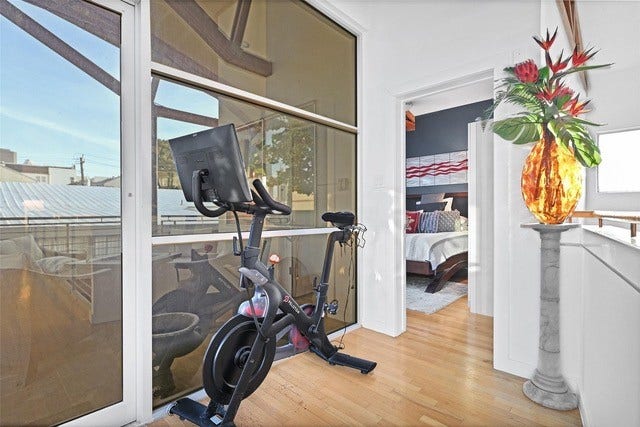 1411 Edwards Street, Houston, TX 77007 1411 Edwards Street, Houston, TX 77007