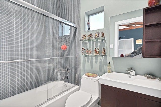 1411 Edwards Street, Houston, TX 77007 1411 Edwards Street, Houston, TX 77007