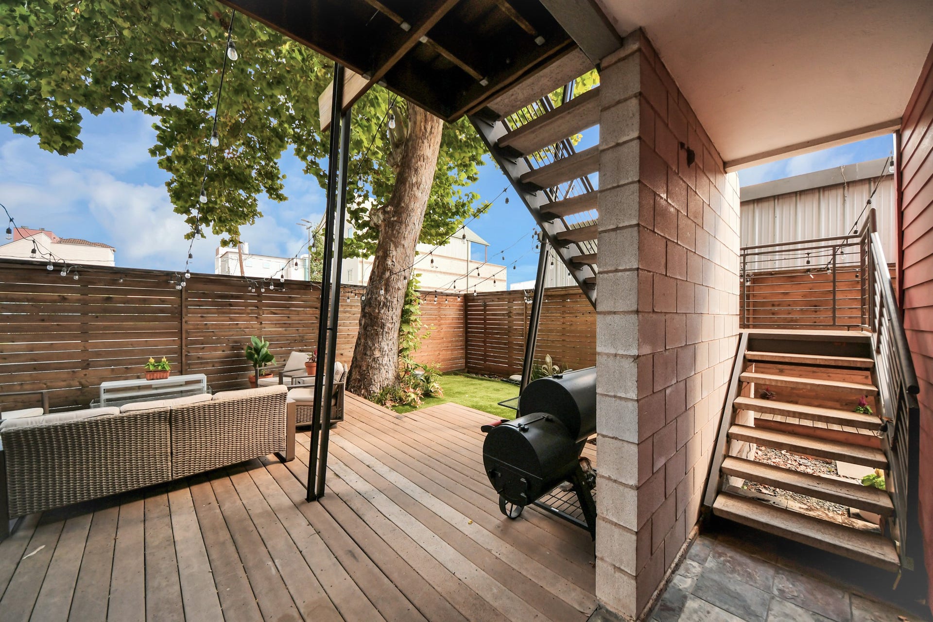 1411 Edwards Street, Houston, TX 77007 1411 Edwards Street, Houston, TX 77007