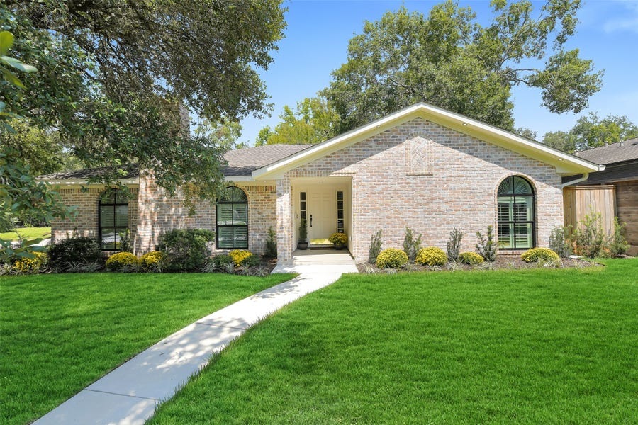 Property photo for 10726 Riverview Drive, Houston, TX