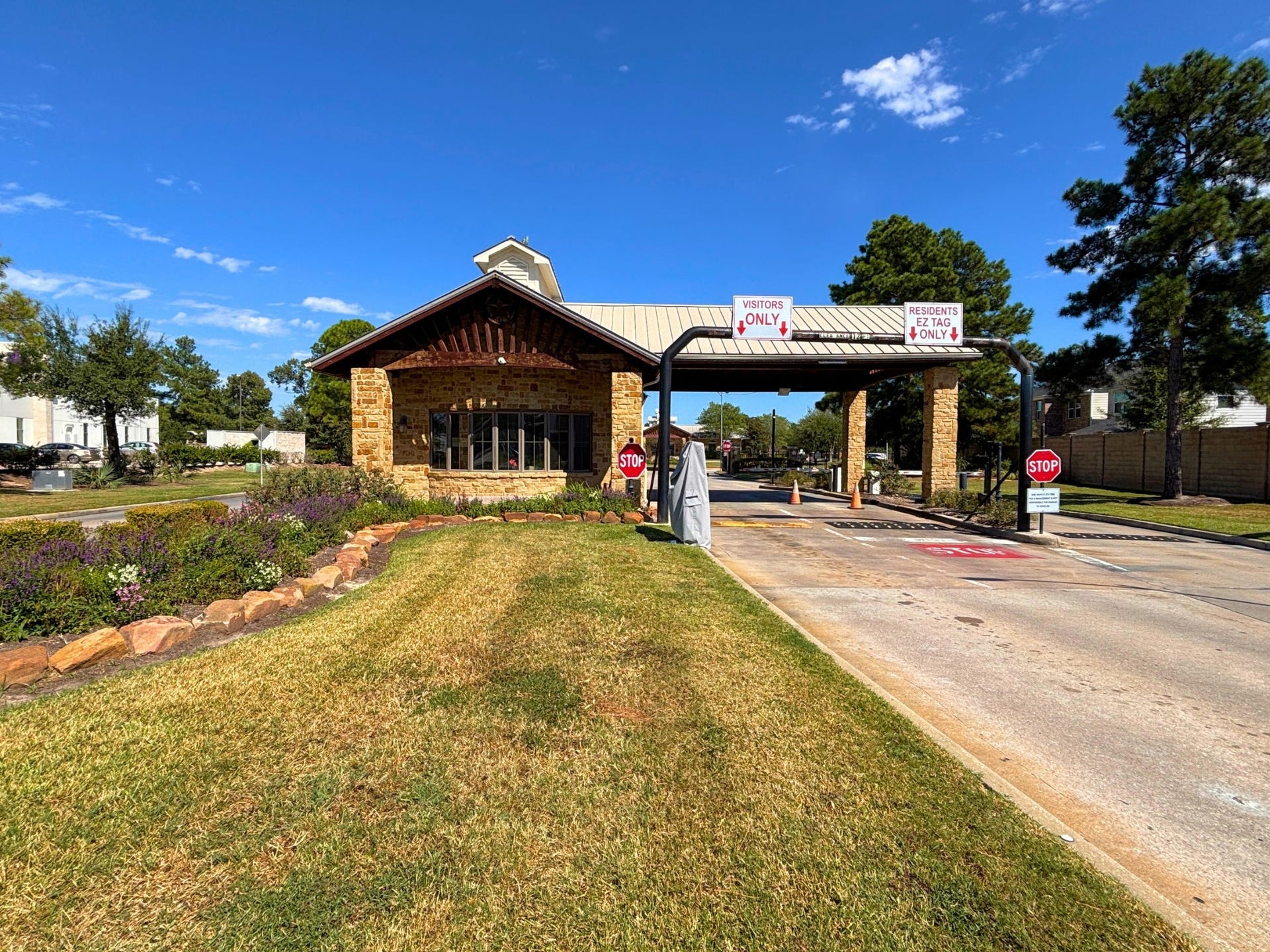 2718 Legends Ranch Drive, Spring, TX 77386 2718 Legends Ranch Drive, Spring, TX 77386