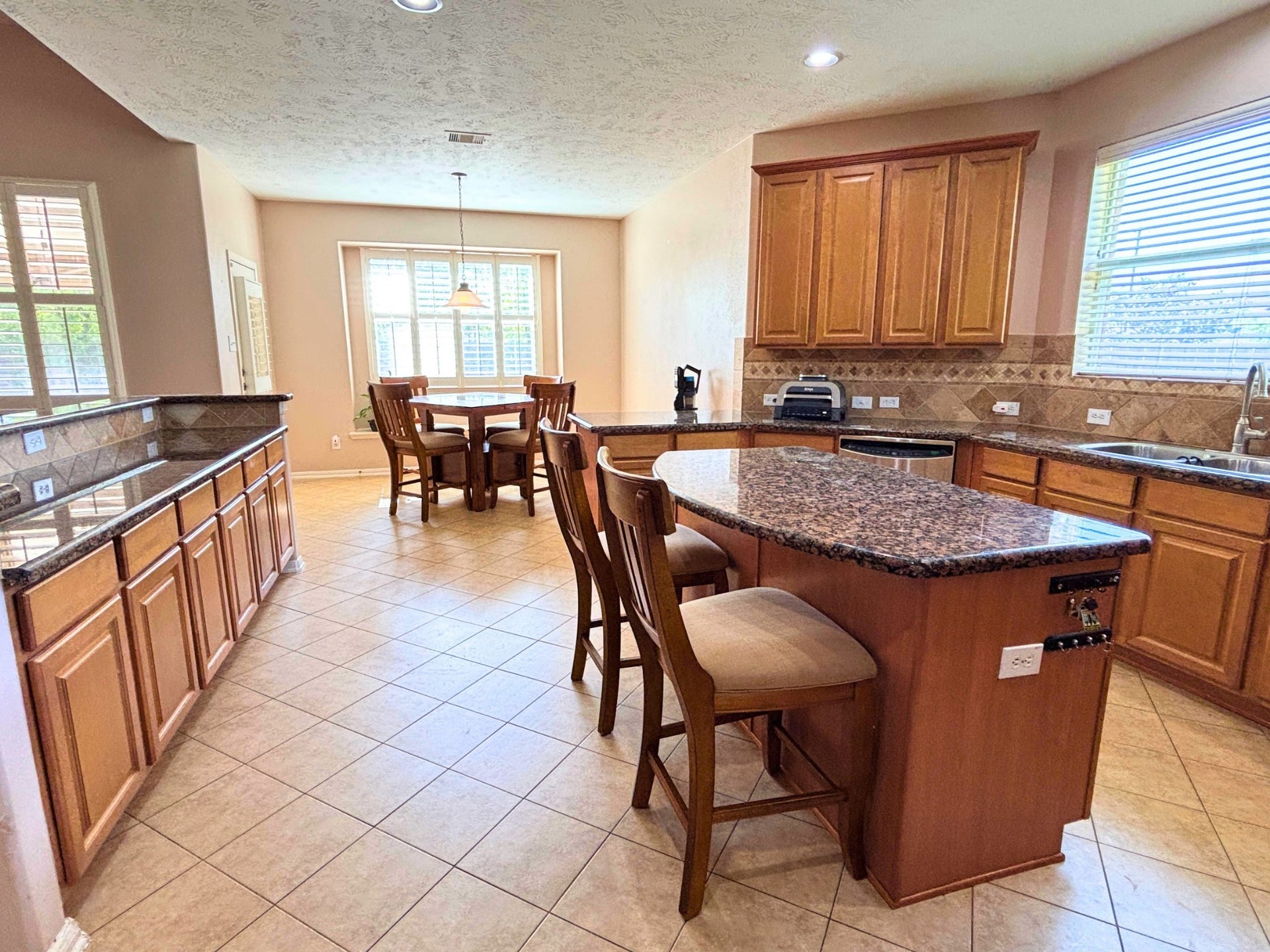 2718 Legends Ranch Drive, Spring, TX 77386 2718 Legends Ranch Drive, Spring, TX 77386