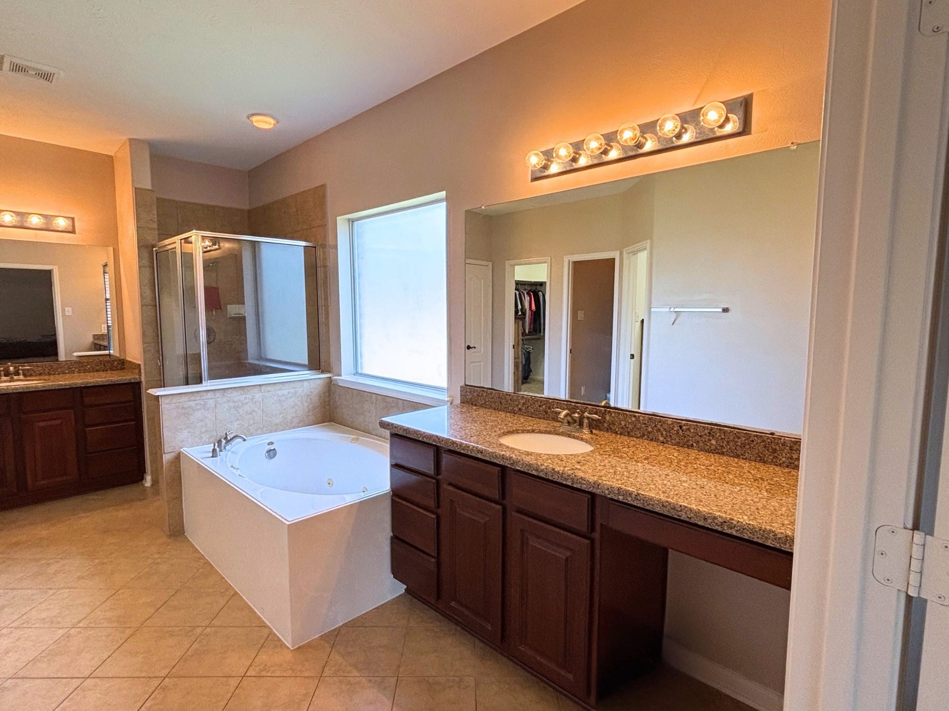2718 Legends Ranch Drive, Spring, TX 77386 2718 Legends Ranch Drive, Spring, TX 77386
