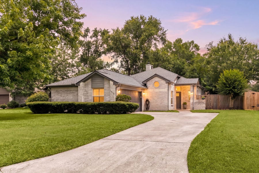 Property photo for 1915 Mercoal Drive, Spring, TX