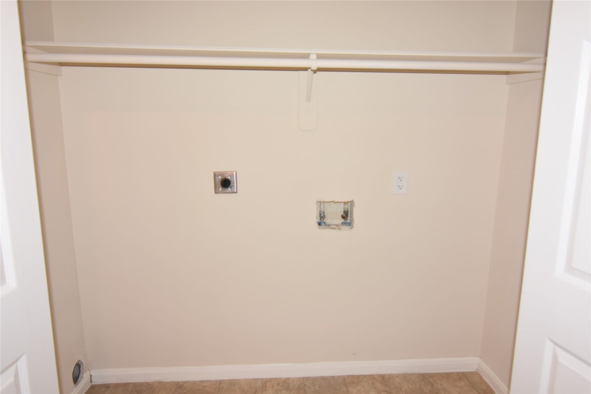10071 Sharpton Drive, Houston, TX 77038
