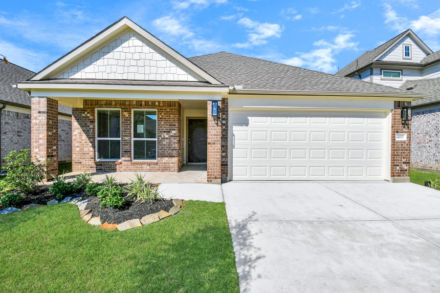 Property photo for 11027 Gardenia Creek Drive, Houston, TX