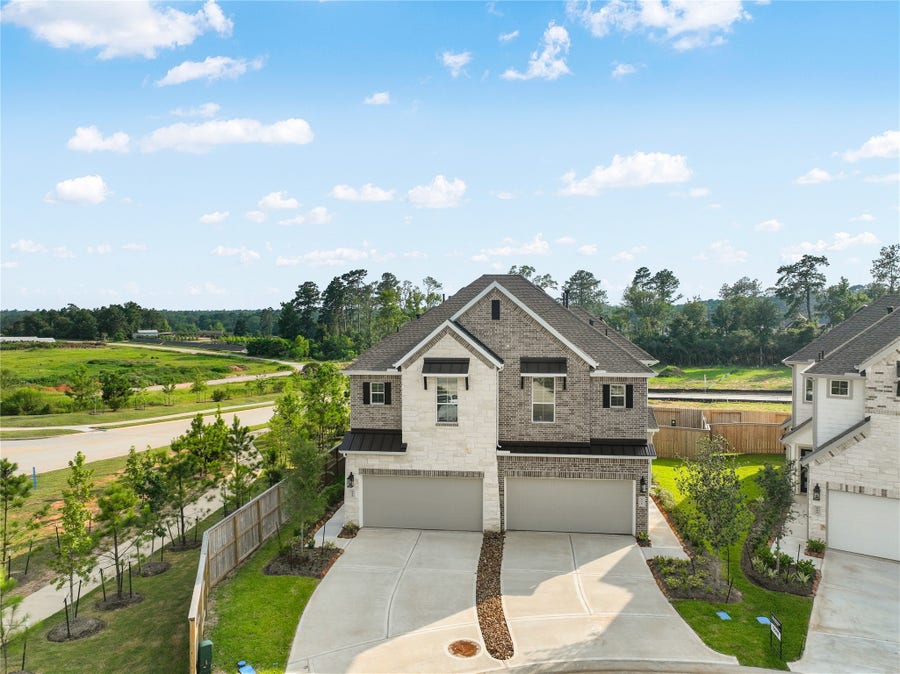 Property photo for 648 Silver Pear Court, Montgomery, TX