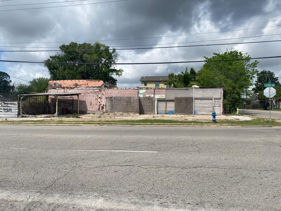 Property photo for 204 S 75th Street, Houston, TX
