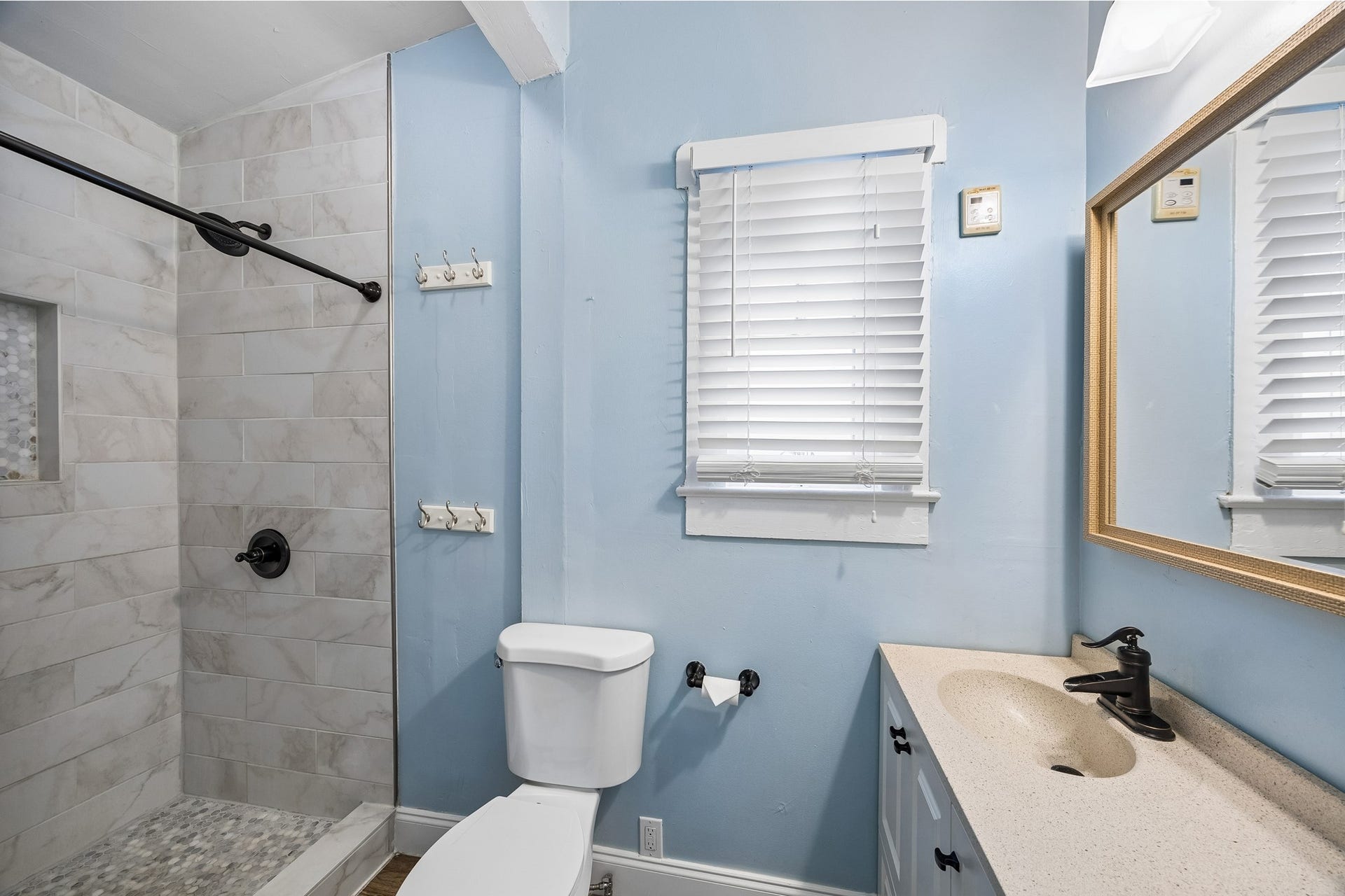 2411 37th Street, Galveston, TX 77550 2411 37th Street, Galveston, TX 77550