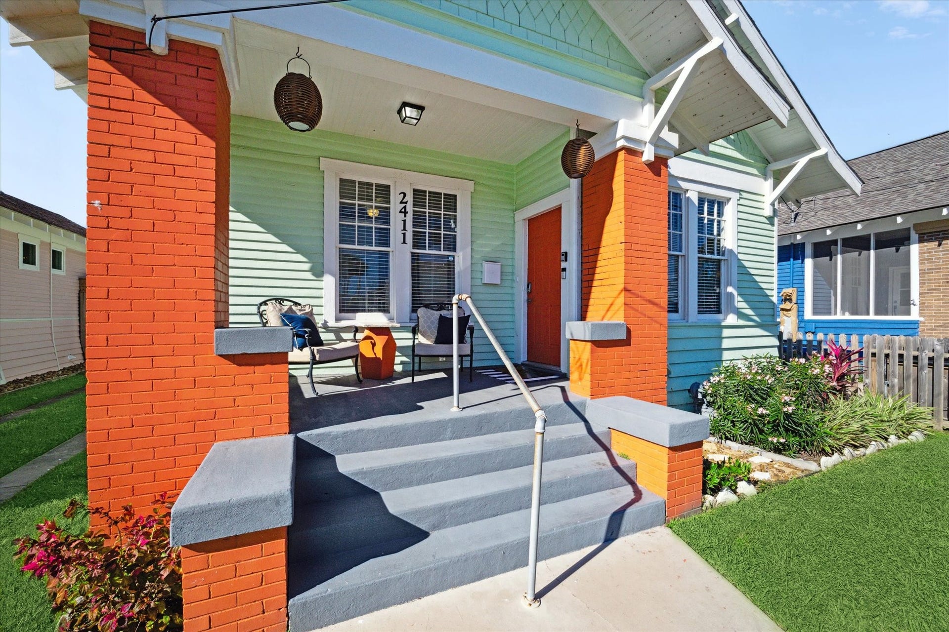 2411 37th Street, Galveston, TX 77550 2411 37th Street, Galveston, TX 77550