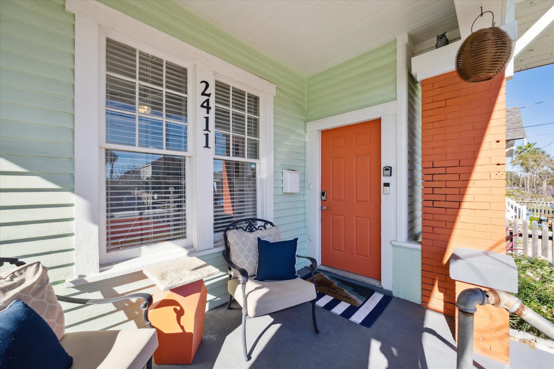 2411 37th Street, Galveston, TX 77550 2411 37th Street, Galveston, TX 77550