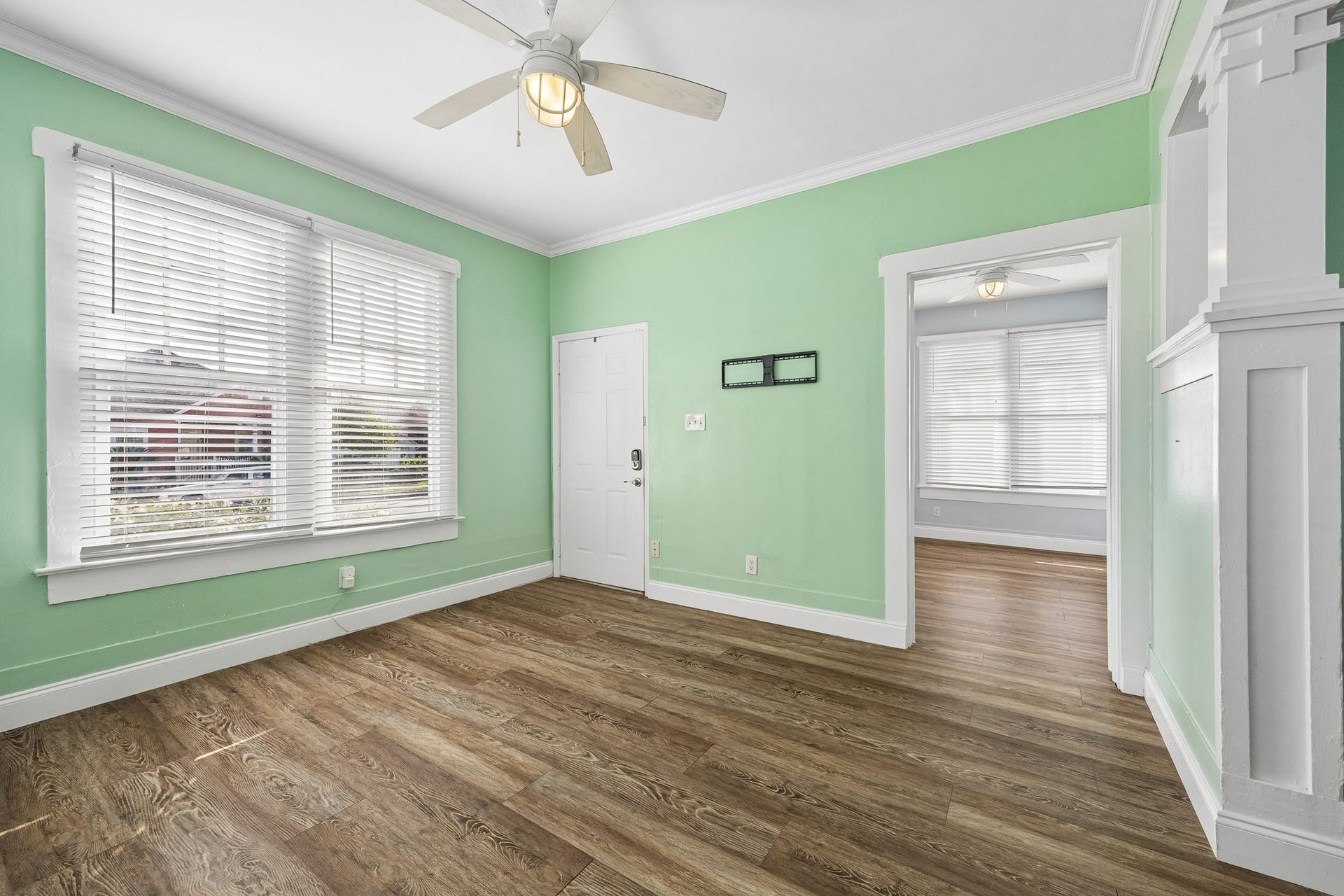 2411 37th Street, Galveston, TX 77550 2411 37th Street, Galveston, TX 77550