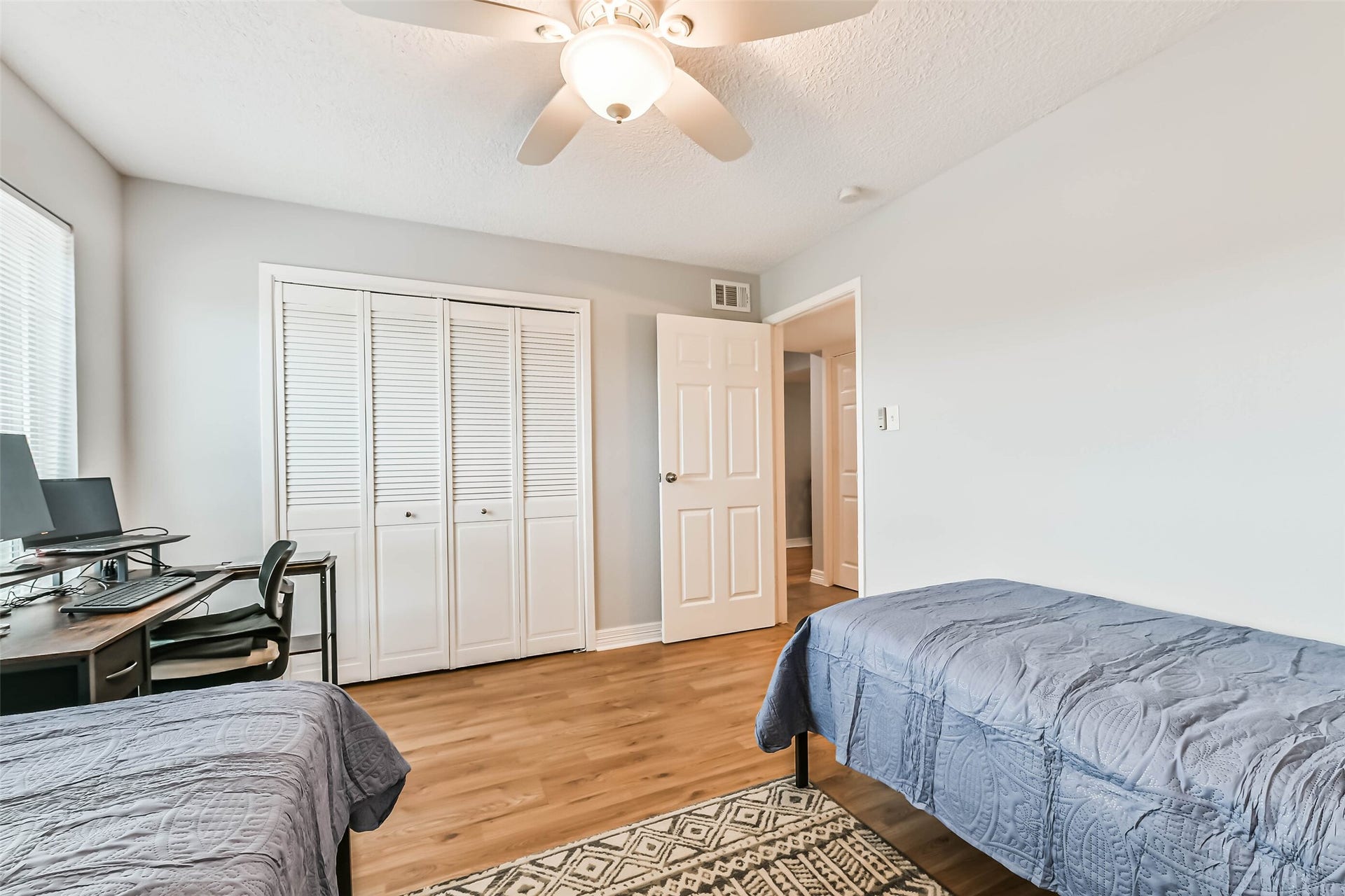 7600 Emmett F Lowry Expressway, #904, Texas City, TX 77591