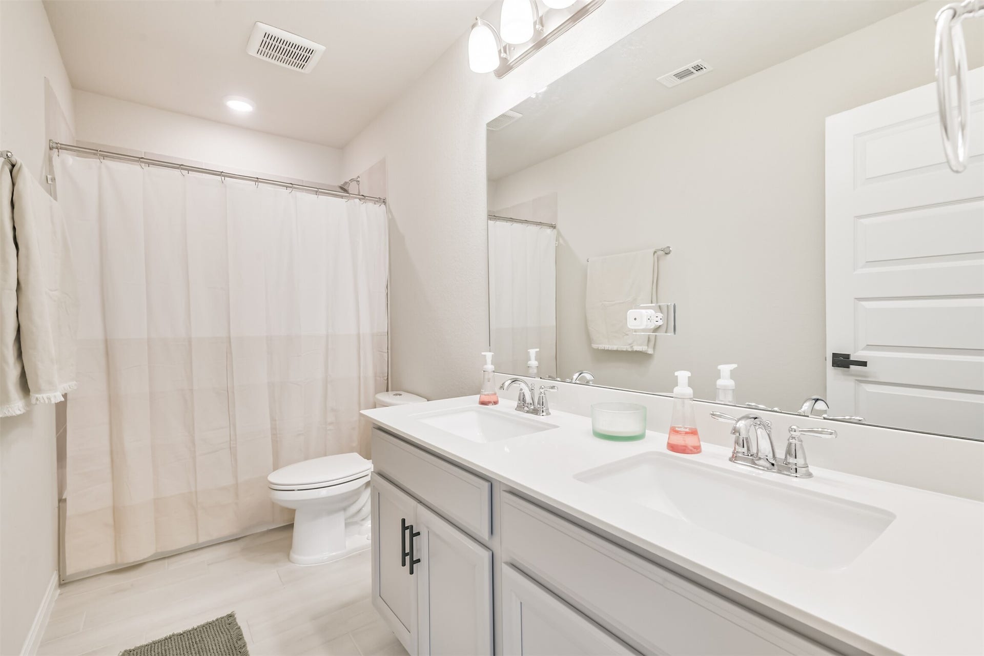 18488 Sunrise Maple Drive, Conroe, TX 77316