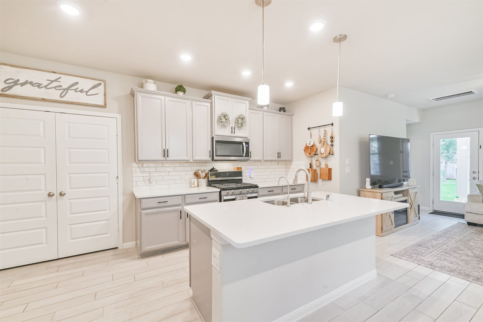 18488 Sunrise Maple Drive, Conroe, TX 77316
