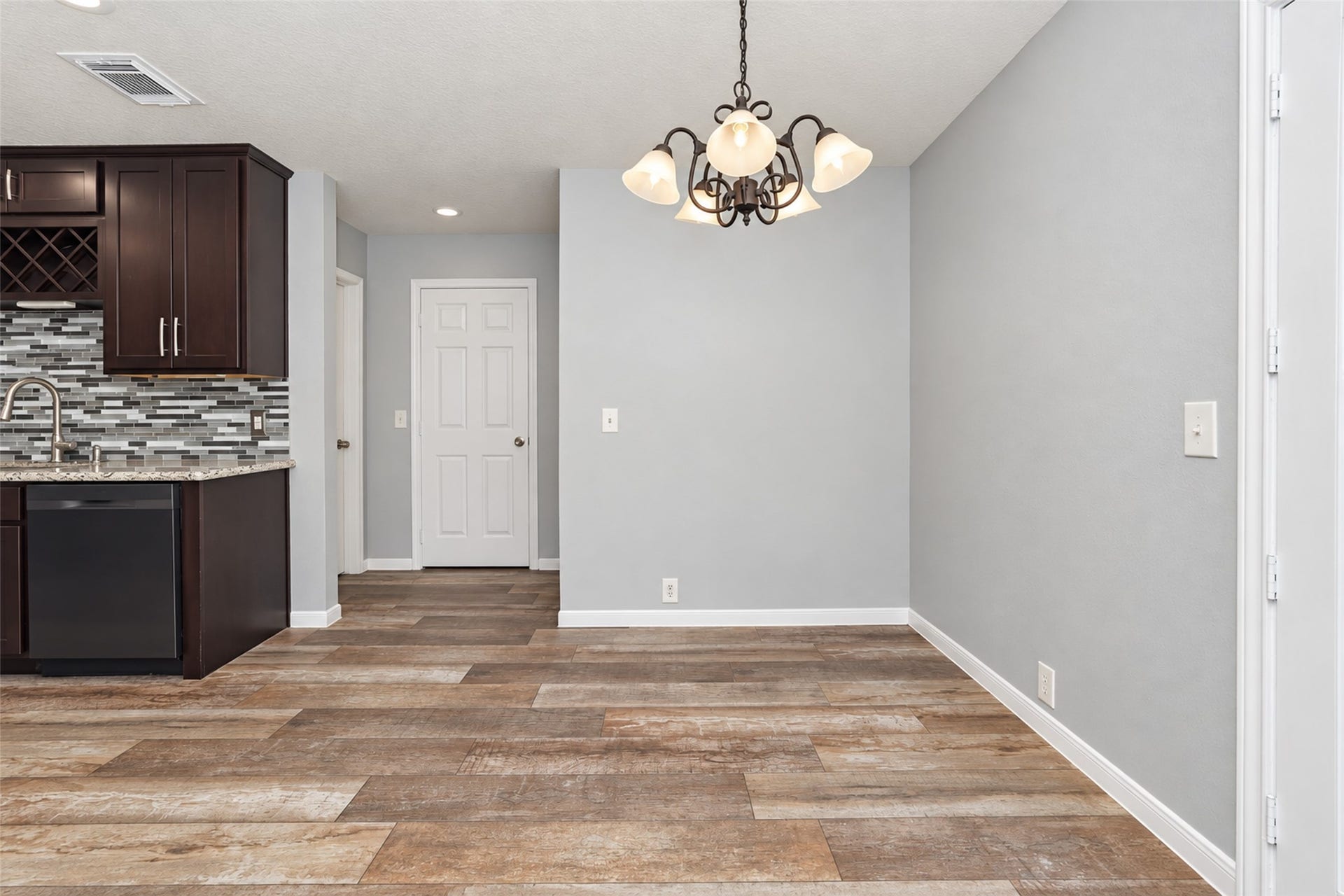 21203 Somerset Park Lane, Katy, TX 77450 Charming breakfast area