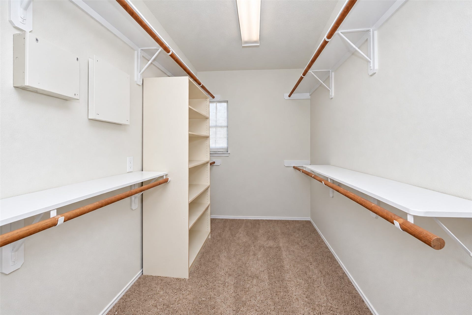 21203 Somerset Park Lane, Katy, TX 77450 Primary Closet