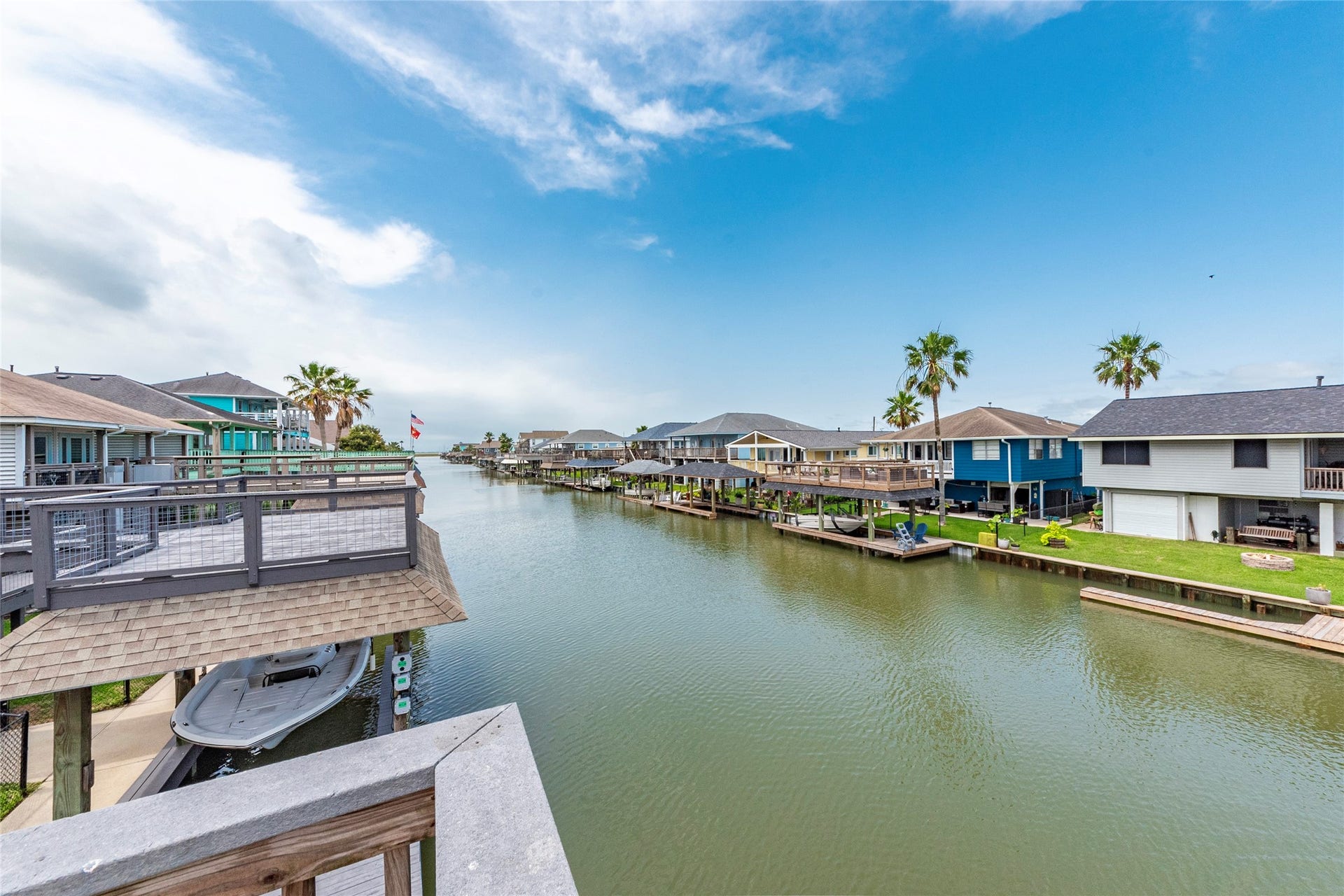 70 Tarpon Street, Bayou Vista, TX 77563 70 Tarpon Street, Bayou Vista, TX 77563