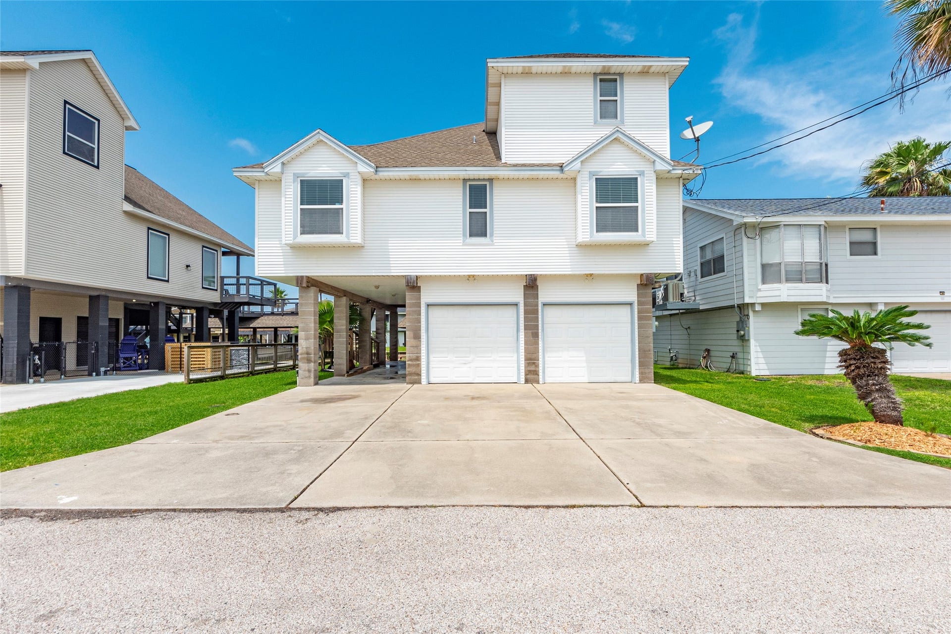 70 Tarpon Street, Bayou Vista, TX 77563 70 Tarpon Street, Bayou Vista, TX 77563