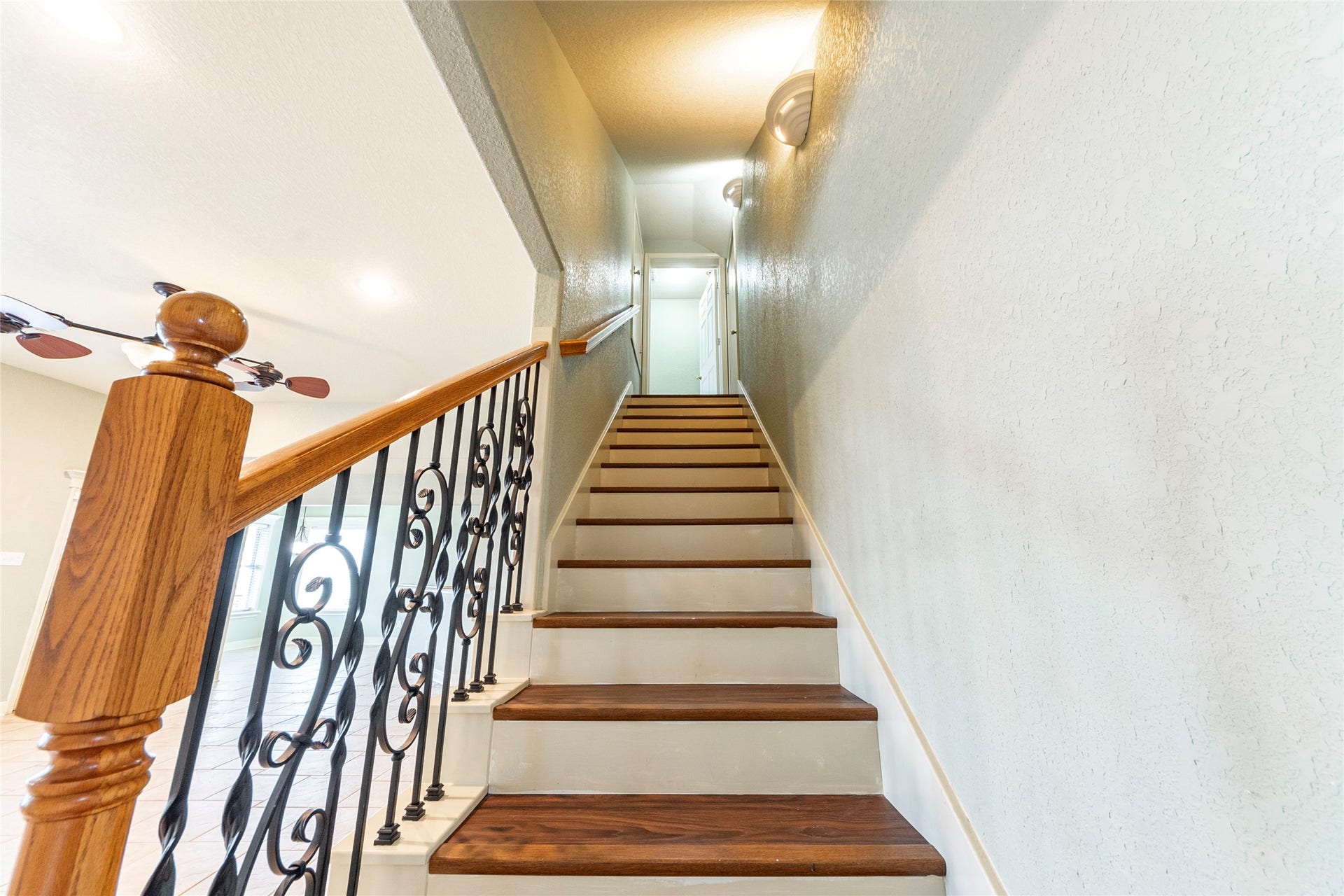70 Tarpon Street, Bayou Vista, TX 77563 70 Tarpon Street, Bayou Vista, TX 77563