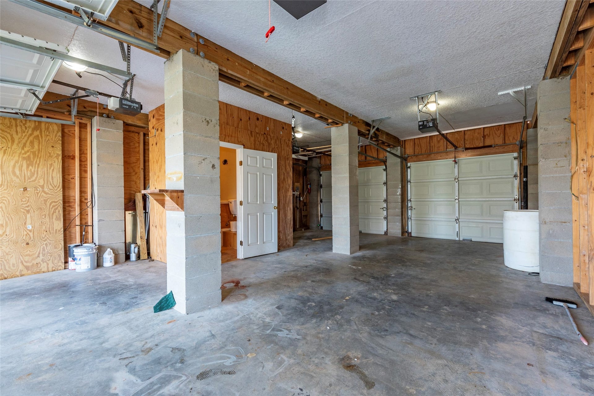 70 Tarpon Street, Bayou Vista, TX 77563 70 Tarpon Street, Bayou Vista, TX 77563