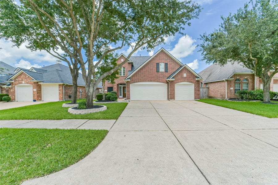 Property photo for 3623 Skyline Drive, Manvel, TX