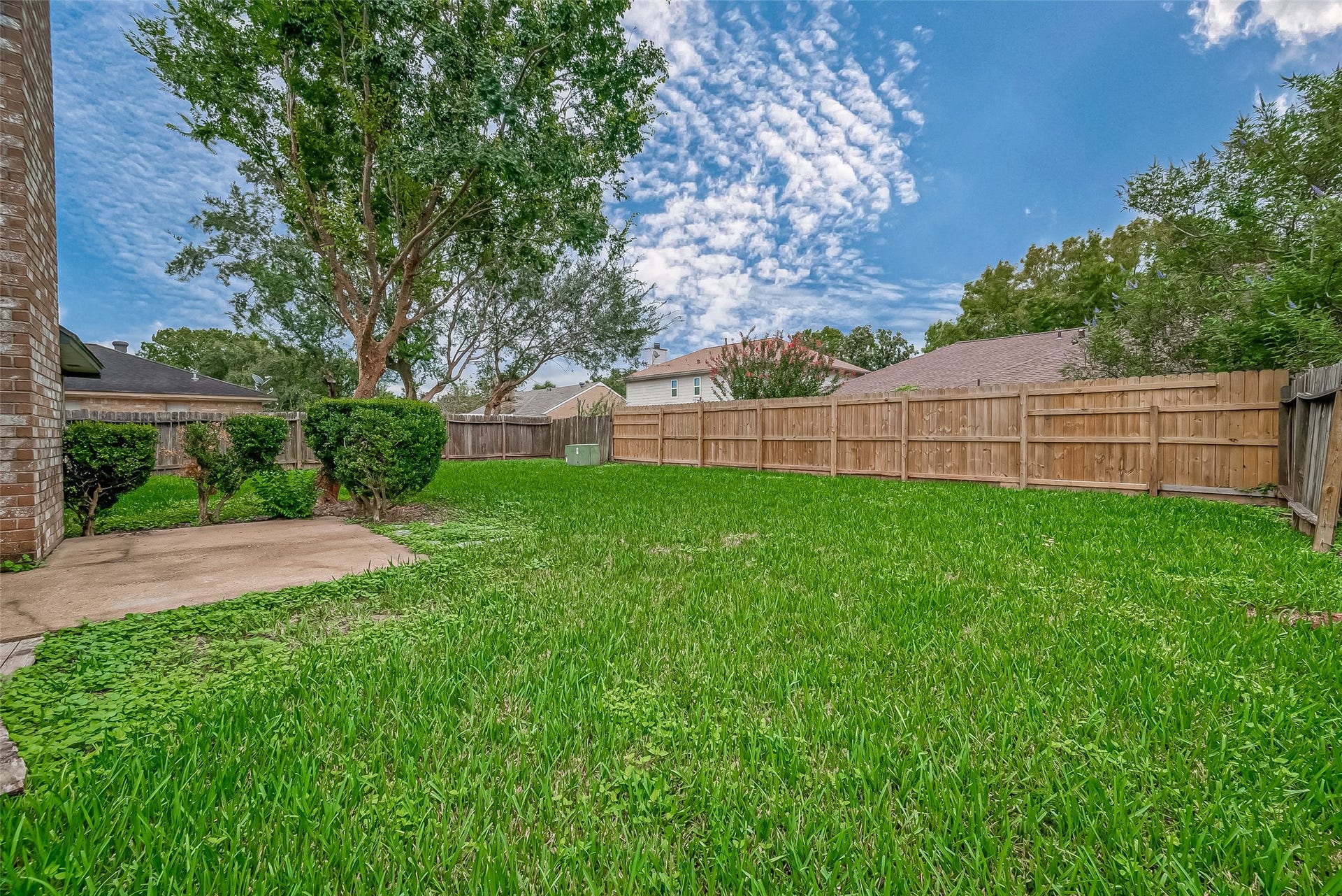 3022 Sam Houston Drive, Sugar Land, TX 77479