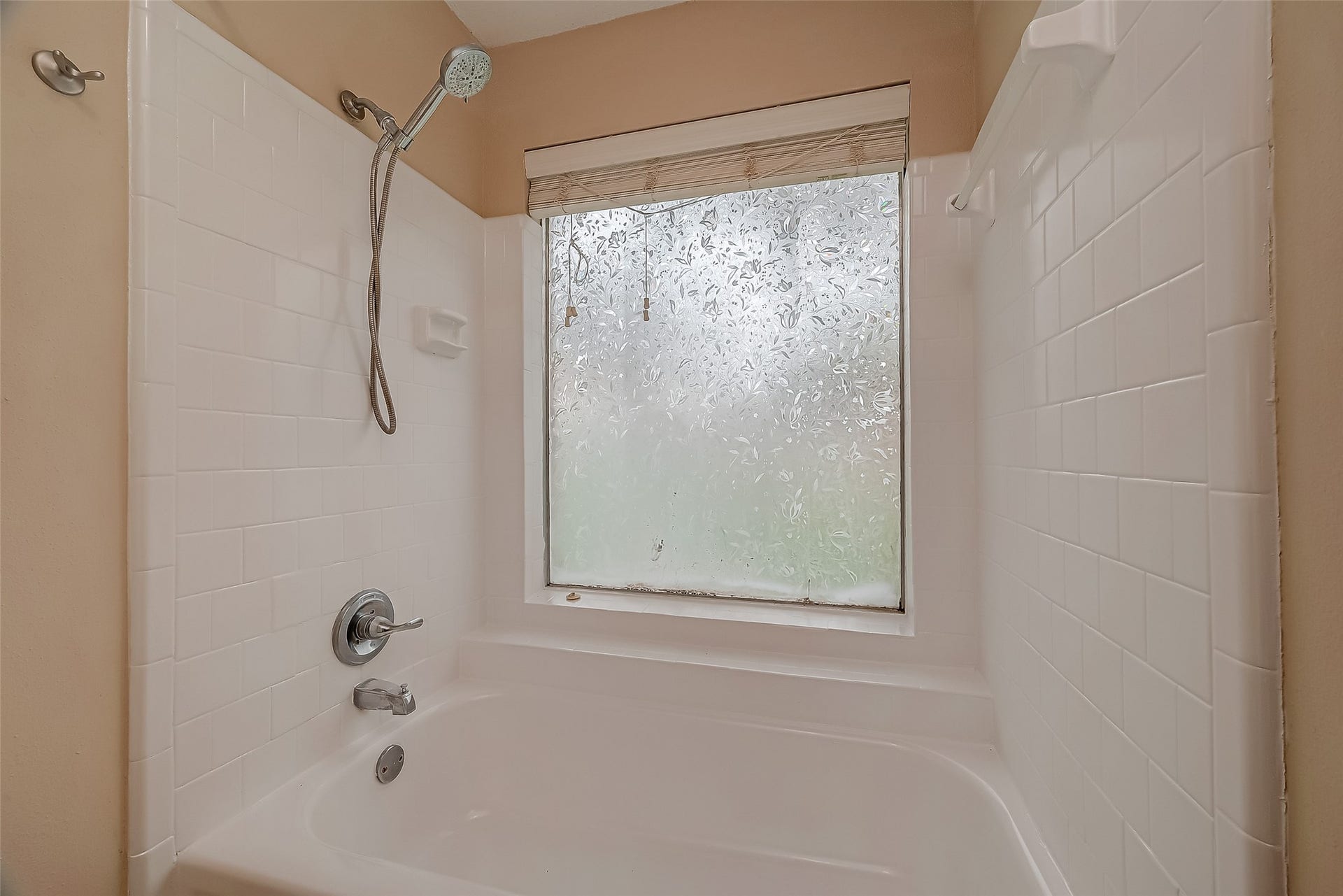 3022 Sam Houston Drive, Sugar Land, TX 77479